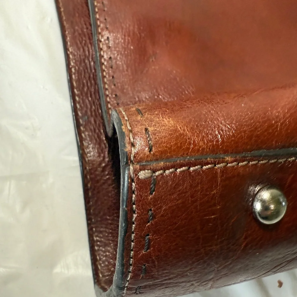 Fossil Brown Leather Shoulder Bag - Picture 10 of 15